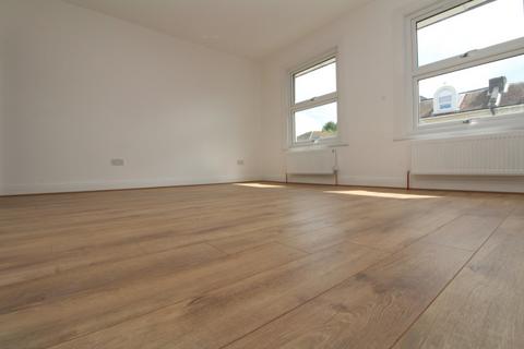 undefined, Lee High Road, Lewisham SE13