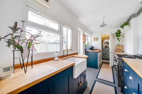 2 bedroom terraced house for sale, Douglas Road, Esher, KT10