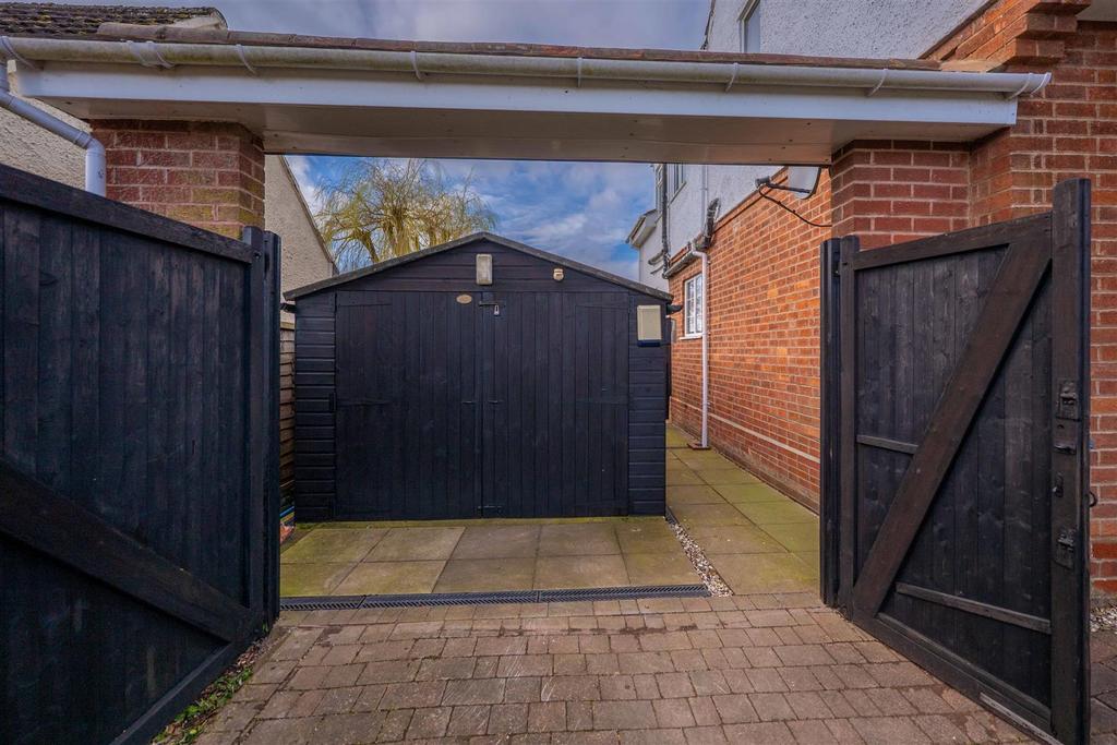 Separate Timber Garage