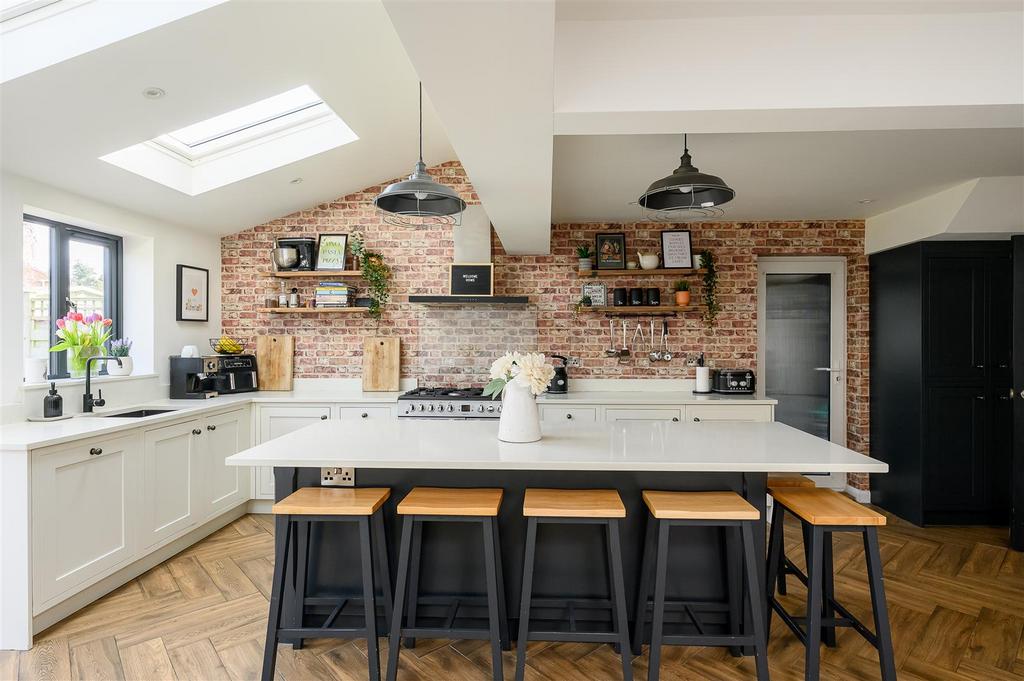 Kitchen diner