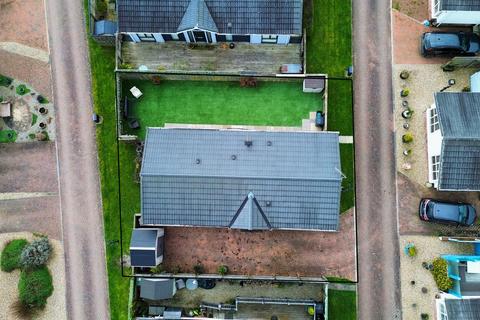 undefined, Braunton EX33