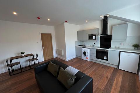 2 bedroom flat to rent, 36 Royal Park Road, Leeds LS6