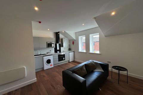 2 bedroom flat to rent, 36 Royal Park Road, Leeds LS6