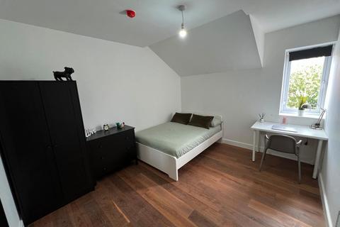 2 bedroom flat to rent, 36 Royal Park Road, Leeds LS6
