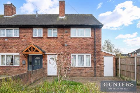 Sparrow Farm Drive, Feltham