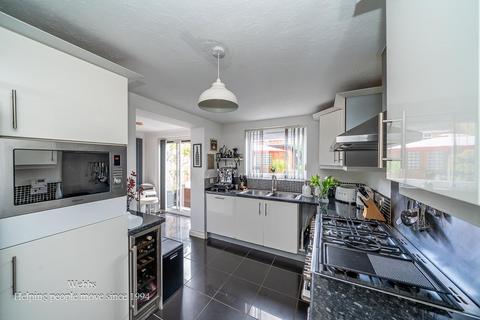 5 bedroom detached house for sale, Meadowsweet Way, Wimblebury, Cannock WS12