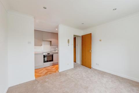 undefined, Ladbroke Road, Redhill