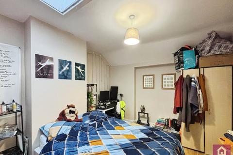 6 bedroom house to rent, Ashdene Road, Withington, M20