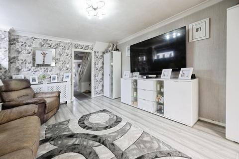 2 bedroom semi-detached house for sale, Wivenhoe, Ashford