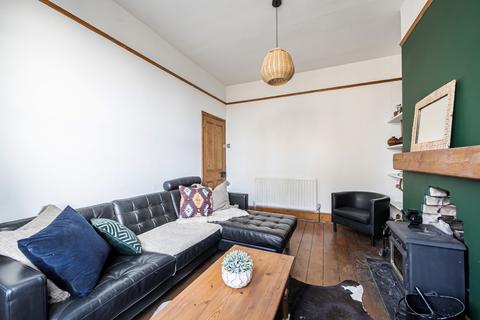 2 bedroom terraced house for sale, EMSCOTE ROAD, WARWICK, WARWICKSHIRE, CV34
