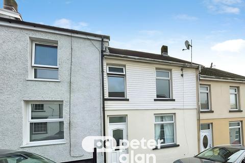 3 bedroom property to rent, Glyndwr Street, MERTHYR TYDFIL, CF48