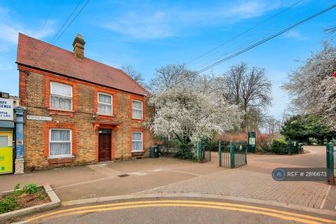 undefined, Winns Avenue, London, E17
