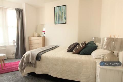 undefined, St Edwards Road, Reading, RG6