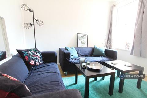 undefined, St Edwards Road, Reading, RG6
