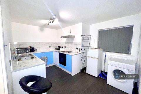 1 bedroom flat to rent, West Thamesmead, London, SE28