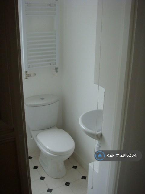 Shared Wc
