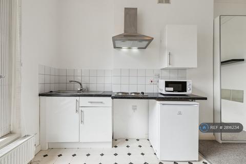 undefined, Burnley Rd, London, SW9