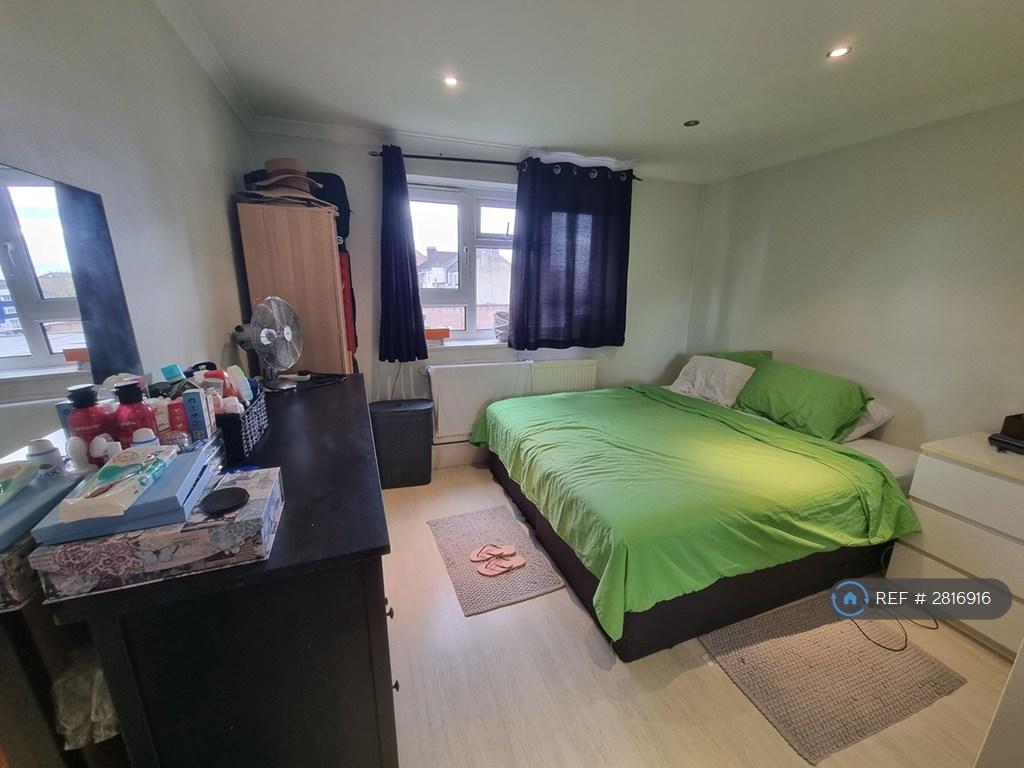 Primary Bedroom - Unfurnished