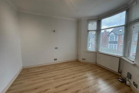 undefined, Earlsdon Avenue North, COVENTRY