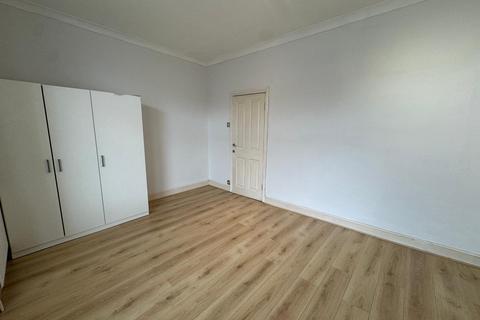 undefined, Earlsdon Avenue North, COVENTRY