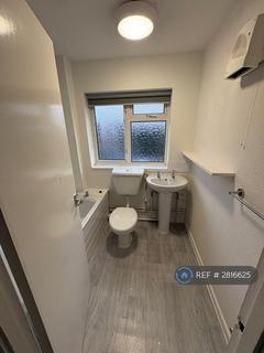 2 bedroom flat to rent, East Leake, Loughborough, LE12