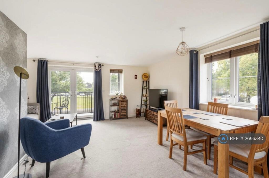 Living / Dining Room