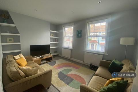 undefined, Whittington Road, London, N22