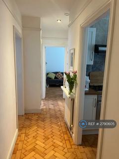 2 bedroom flat to rent, Park Court, London, SW12