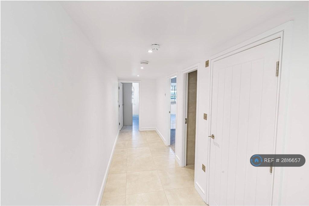 Main Corridor