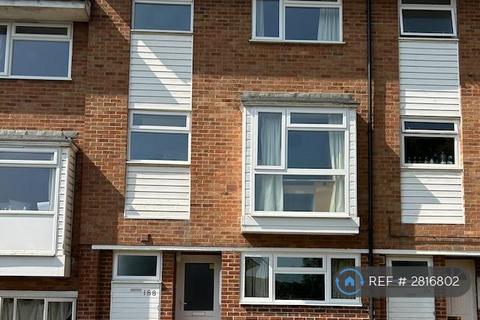 undefined, Guildford Park Avenue, Guildford, GU2