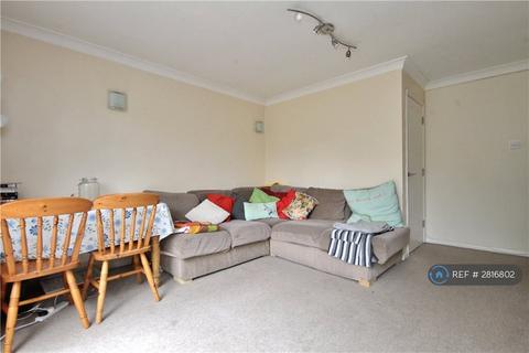 undefined, Guildford Park Avenue, Guildford, GU2