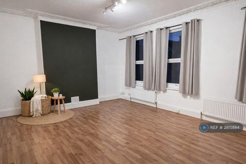 undefined, Heathfield Road, London, W3