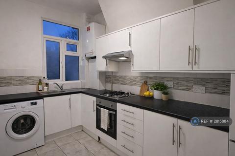 undefined, Heathfield Road, London, W3