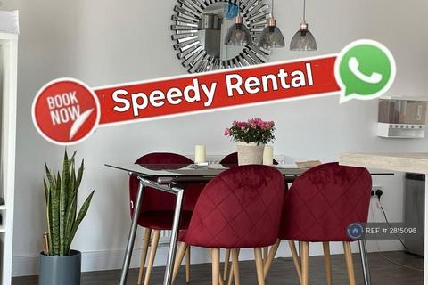 2 bedroom flat to rent, Chipstead Valley Road, Coulsdon, CR5