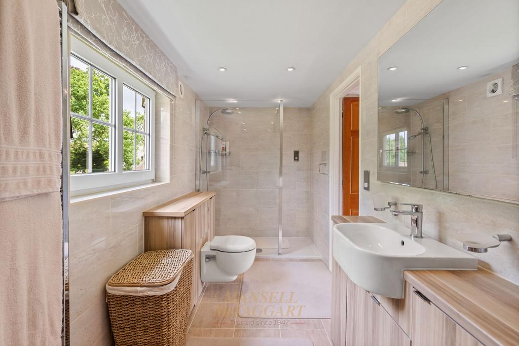 En Suite shower and bathroom