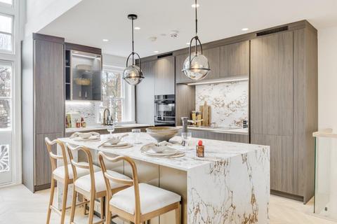 2 bedroom duplex for sale, Chalcot Gardens, Belsize Park, London, NW3