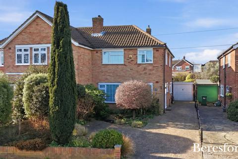 Helford Way, Upminster, RM14