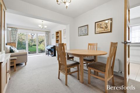 3 bedroom semi-detached house for sale, Helford Way, Upminster, RM14