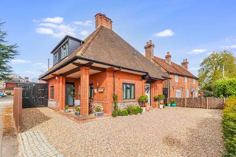 Langley Hill, Kings Langley, WD4