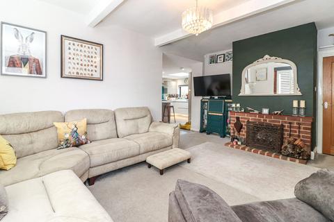 4 bedroom detached house for sale, Langley Hill, Kings Langley, WD4