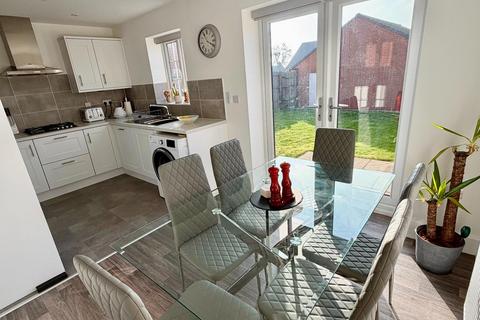 3 bedroom detached house for sale, Burnham Way, Long Buckby, Northamptonshire NN6