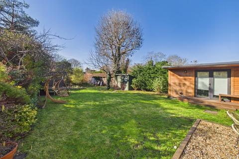 undefined, Peel Close, Windsor, Berkshire, SL4