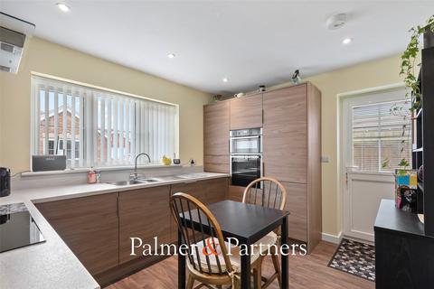 3 bedroom bungalow for sale, Godwin Close, Prettygate, Colchester, Essex, CO3
