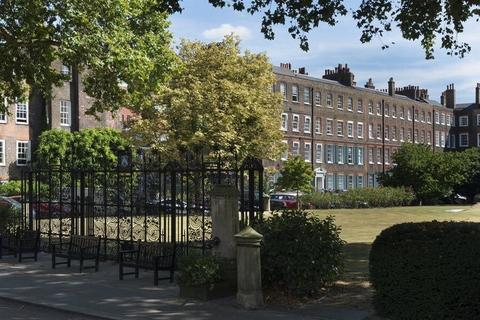 Office to rent, 1 New Sq London WC2A 3SA
