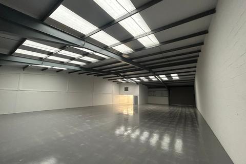 Warehouse to rent, 6 Park Farm Rd Folkestone CT19 5FG