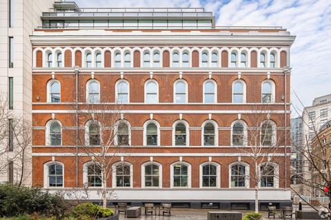 Office to rent, 10 St. Bride St London EC4A 4AD