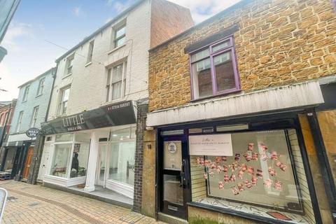 Retail property (high street) for sale, 16-17 Church Ln Banbury OX16 5LS