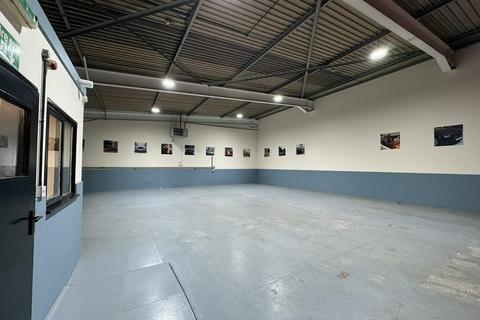 Warehouse to rent, Enterprise Way Peterborough PE3 8YQ