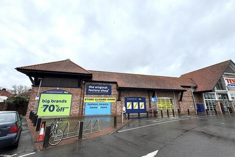 Shop to rent - Maltkiln Rd Barton Upon Humber DN18 5JT