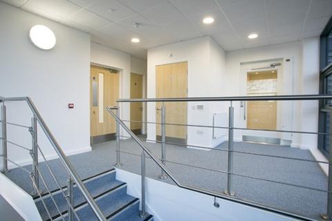 Warehouse to rent, 38 Kimpton Rd Sutton SM3 9RW